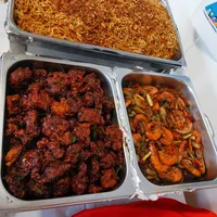 Click to see Special Fragrant Spicy Chicken (Dry) 特制干炒金香鸡