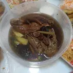 1x Stewed Duck With Chestnuts (Half)(4-5Person) 栗子焖鸭（半只） @$22