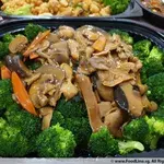 香菇西兰花 Sauteed Broccoli w/ Mushroom