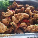 Salted Egg Chicken • 咸蛋鸡(Chef's Recommended)