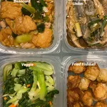Lunch/Dinner Tingkat (5 Days, 3 Dishes + Soup OR 4 Dishes)
