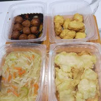 Click to see Lunch Tingkat (20 Days, 3 Dishes + Soup OR 4 Dishes)