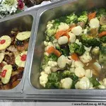 Broccoli & Cauliflower with Fresh Scallop & Almond Crisp