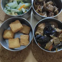 Click to see Dinner Tingkat (20 Days, 3 Dishes + Soup OR 4 Dishes)