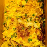 Click to see Carrot Cake Fried with Prawns, Chives and Beansprouts