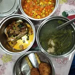 5 Days Tingkat Trial (3 Dishes + 1 Soup)