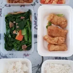 28 Days Lunch Tingkat Package (Incl. Weekends)