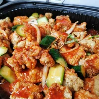 Click to see 酸甜鱼片 Sweet & Sour Sliced Fish