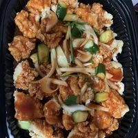 Click to see 酸甜鱼片 Sweet & Sour Sliced Fish