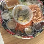 Luxurious Crispy Salted Egg Fish Skin Yu Sheng 鸿运咸蛋脆鱼皮鱼生
