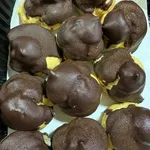 Mini Choco E’clair & Apple Strudel