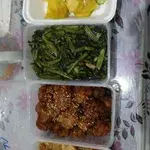 28 Days Dinner Tingkat Package (Incl. Weekends)