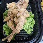 Deep-fried Red Snapper with Sweet & Sour Sauce 糖醋红曹魚