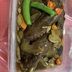 香菇烩扒鸭 Braised Duck w/ Mushroom