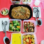 Classic Set (5 OR 8 pax) (Size: 5 Pax) (Sides: Mini Chicken Ngoh Hiang)