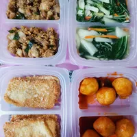 Click to see Lunch/Dinner Tingkat (10 Days, 3 Dishes + Soup OR 4 Dishes)
