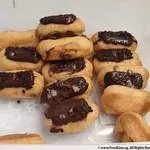迷你朱古力包                          Mini Chocolate Éclair