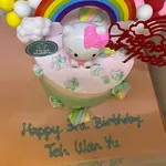 Hello Kitty Cake (Size: 6" - Approx. 6-8 pax (0.5 kg)) (Flavour: Chocolate Cookies & Cream)