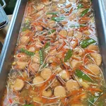 Silken tofu topped golden Enoki mushroom 金针菇豆腐
