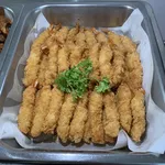 Golden tempura in mayo dips 日式虾,白奶酱