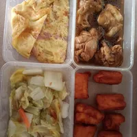 Click to see Tingkat (20 Days, 3 Dishes + Soup/ 4 dishes)