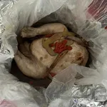 红枣当归传统慢炖药材鸡Traditional Slow Cooked Herbal Chicken with Red Dates and Dang Gui