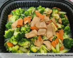 Sautéed Asparagus with Broccoli & Imperial Abalone 贵妃鲍芦笋炒西兰花 | Customer Photo | Nosh Kitchen