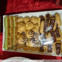 Click to see Assorted Pastries