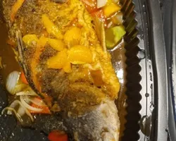 Fried Sea Bass In Five Flavoured Orange Sauce  五味橙汁金目鲈 | Customer Photo | Fu Kwee Caterer Pte Ltd