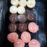 Click to see Assorted Mini Swiss Roll