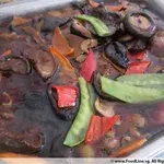 香菇烩扒鸭 Braised Duck w/ Mushroom
