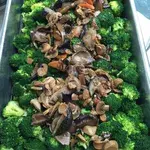 香菇西兰花 Broccoli w/ Chinese Mushroom