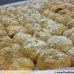Snowy Cream Puff