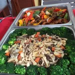 Green Vegetable with Mixed Mushroom 什菇扒时蔬