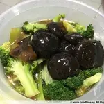 1x Mushrooms with Broccoli @$12