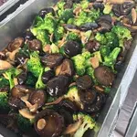 香菇兰花 Broccoli w/ mushroom