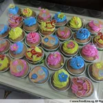 Happy Cupcakes