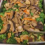 三菇西兰花 Broccoli w/ Assorted Mushroom