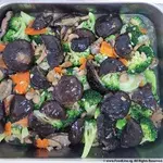 Broccoli w/ Mushroom • 双菇兰花(Chef's Recommended)