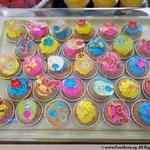 Happy Cupcakes