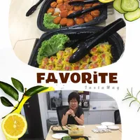 Click to see Steamed Chicken Siew Mai
