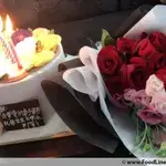 1x Floral Love @$55.9 (Size : 8 Inch) (Flavours : Strawberry) (Eggless : Yes) (Big Candles : 8) (Small Candles : 3)