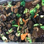 香菇芥兰 Kailan w/Mushrooms