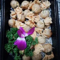 Click to see Golden Seafood Pocket with Oriental Dip