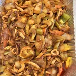 Sautéed squid in sambal dressing 招牌叁芭苏东