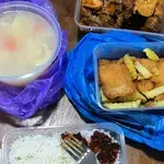 Traditional Tingkat Series - Lunch/Dinner Tingkat (20 Days, 3 Dishes + 1 Soup OR 4 Dishes)