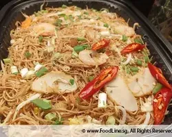 Oriental Wok fry mee sua with seafood 干炒海鲜面线 | Customer Photo | Bayfront Catering Services