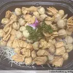 Golden Seafood Pocket with Oriental Dip