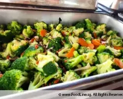 Broccoli W Mushroom | Customer Photo | ECreative Catering Pte Ltd