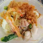 海鲜酸辣汤泡饭 	Seafood Spicy Soup Pao Fan